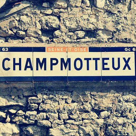Bed and Breakfast La Bulle Des Champs Champmotteux Екстер'єр фото