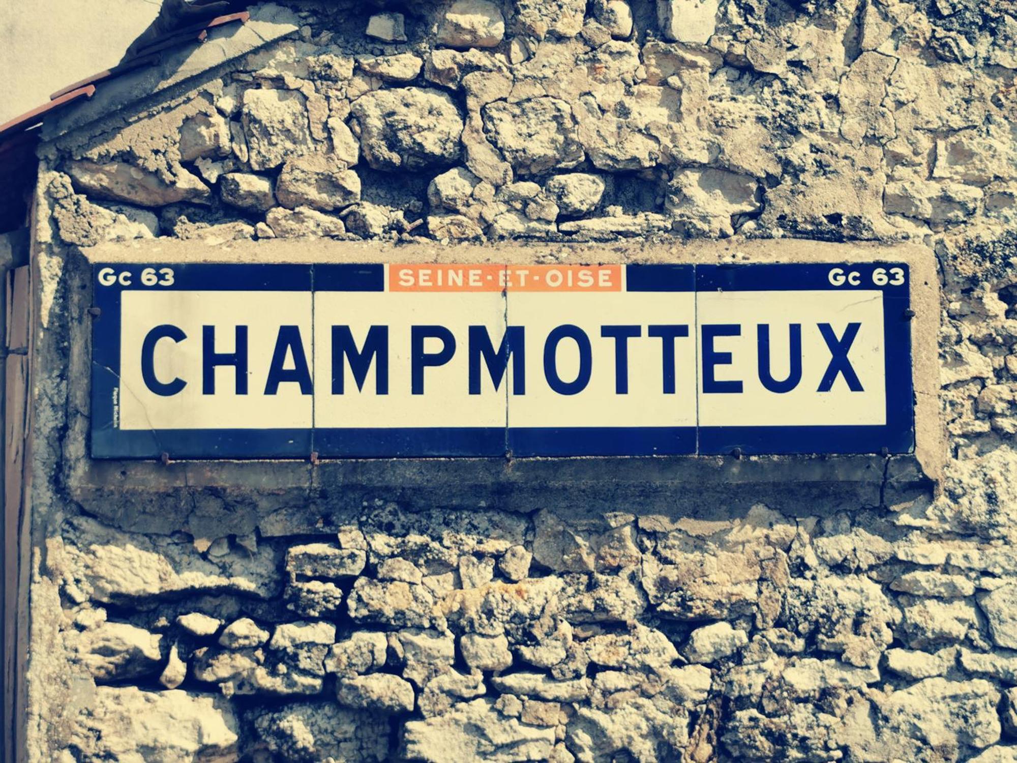 Bed and Breakfast La Bulle Des Champs Champmotteux Екстер'єр фото